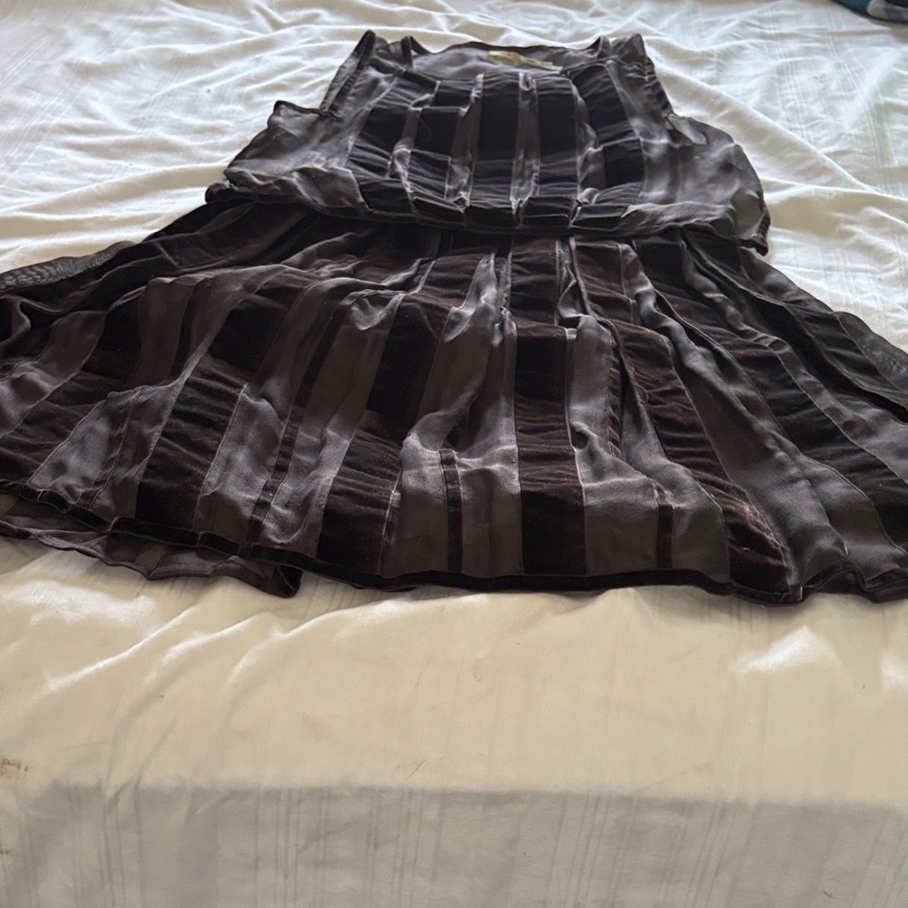 Brown Sheer Striped A line  skirt with shirt shell MAX STUDIO 100% silk